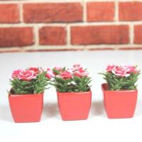 Renkli Mini Plastik Saksılı Çiçek Dekoratif Çiçek 3 Adet Birden)